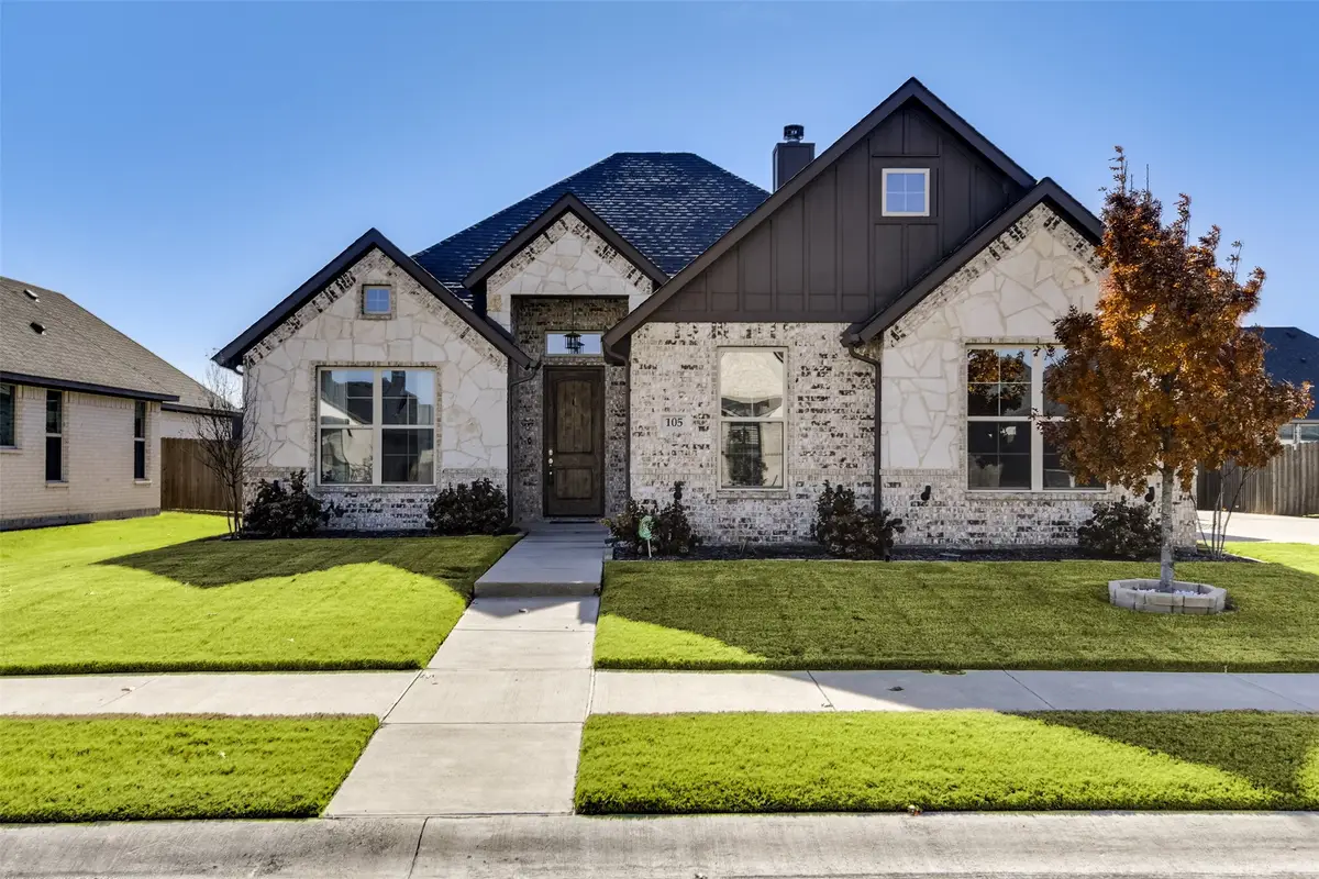 105 Steves Way, Waxahachie, TX 75165 - Image #1