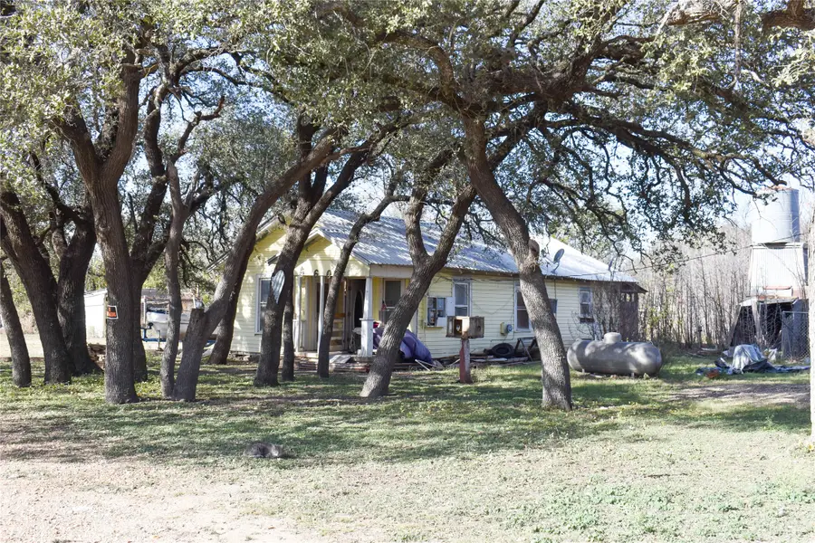 5605 Front Street, Rochelle, TX 76872 - Image #3