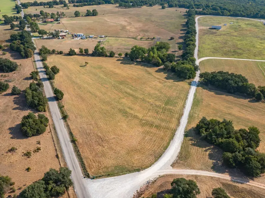 3270 Upper Montague Road, Bowie, TX 76230 - Image #2