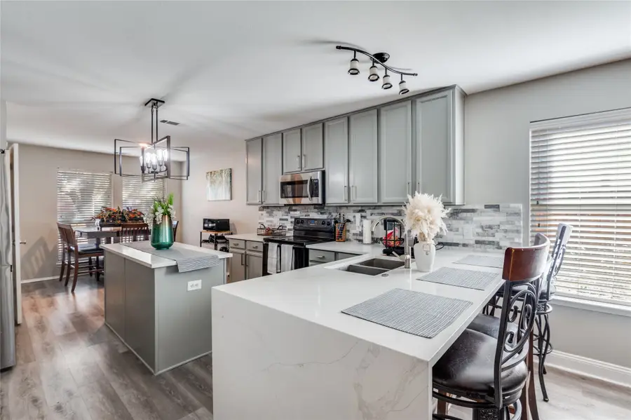 1323 Vermont Avenue, Lancaster, TX 75134 - #2