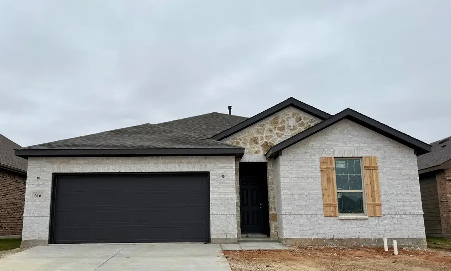 616 Godley Branch, Godley, TX 76044 - Image #2