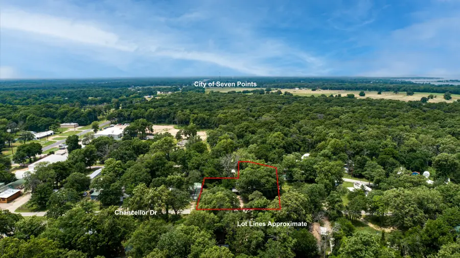 1023 Chancellor Drive, Tool, TX 75143 - Image #3