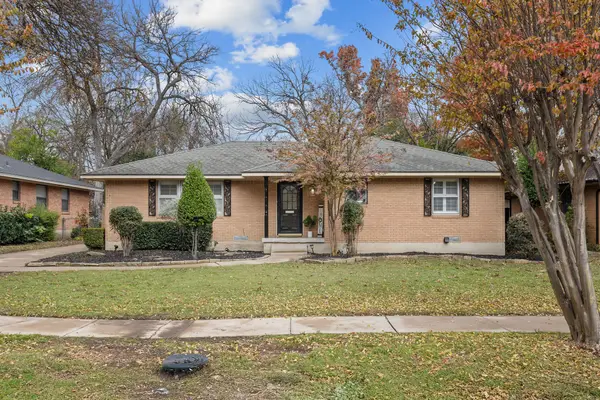 2419 Bentley Avenue, Dallas, TX 75211