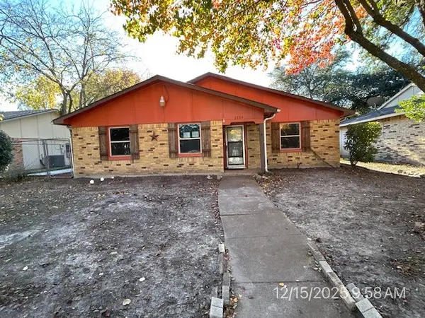 2734 Clover Valley Drive #D, Garland, TX 75043