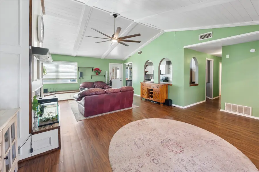 1250 Valencia Lane, Lewisville, TX 75067 - Image #3