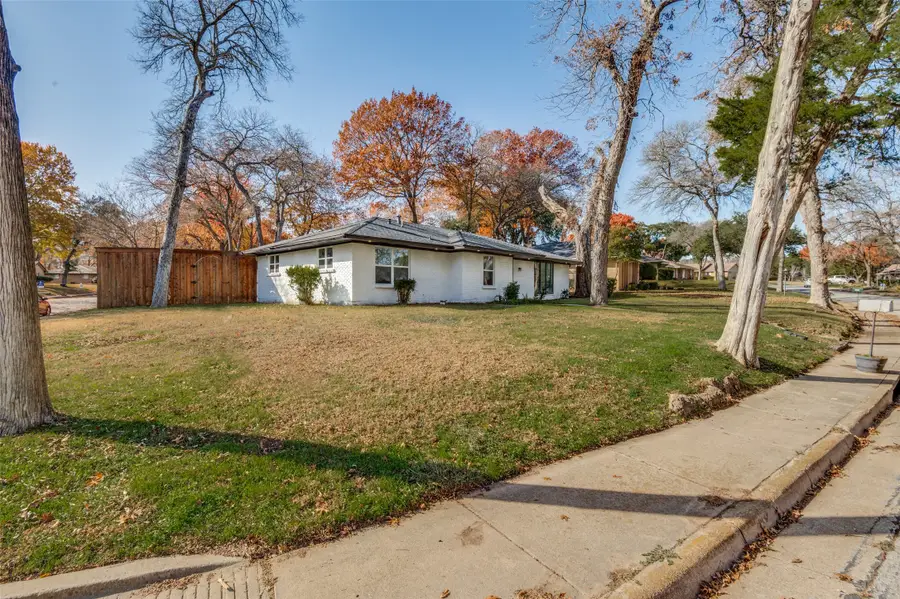 1241 Springbrook Drive, Desoto, TX 75115 - Image #3