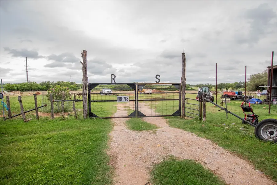 1115 County Road 147, Brownwood, TX 76801 - Image #3