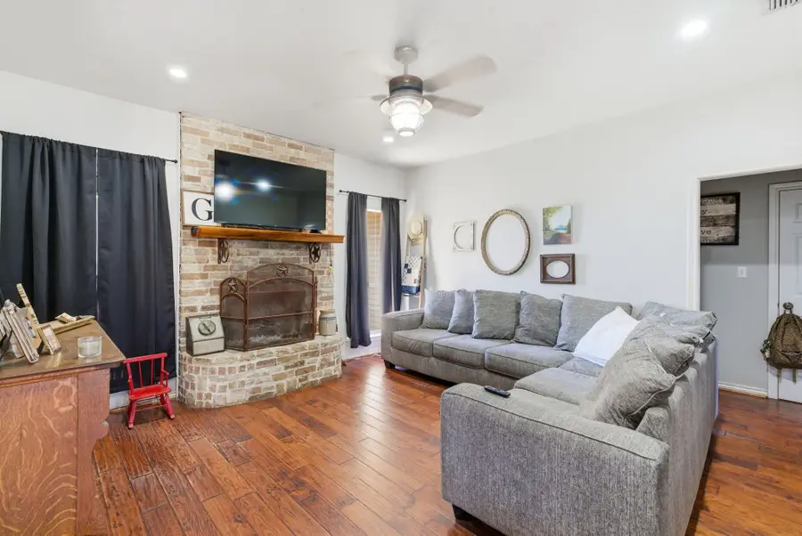 1889 Greenwood Road #RES, Weatherford, TX 76088 - #3