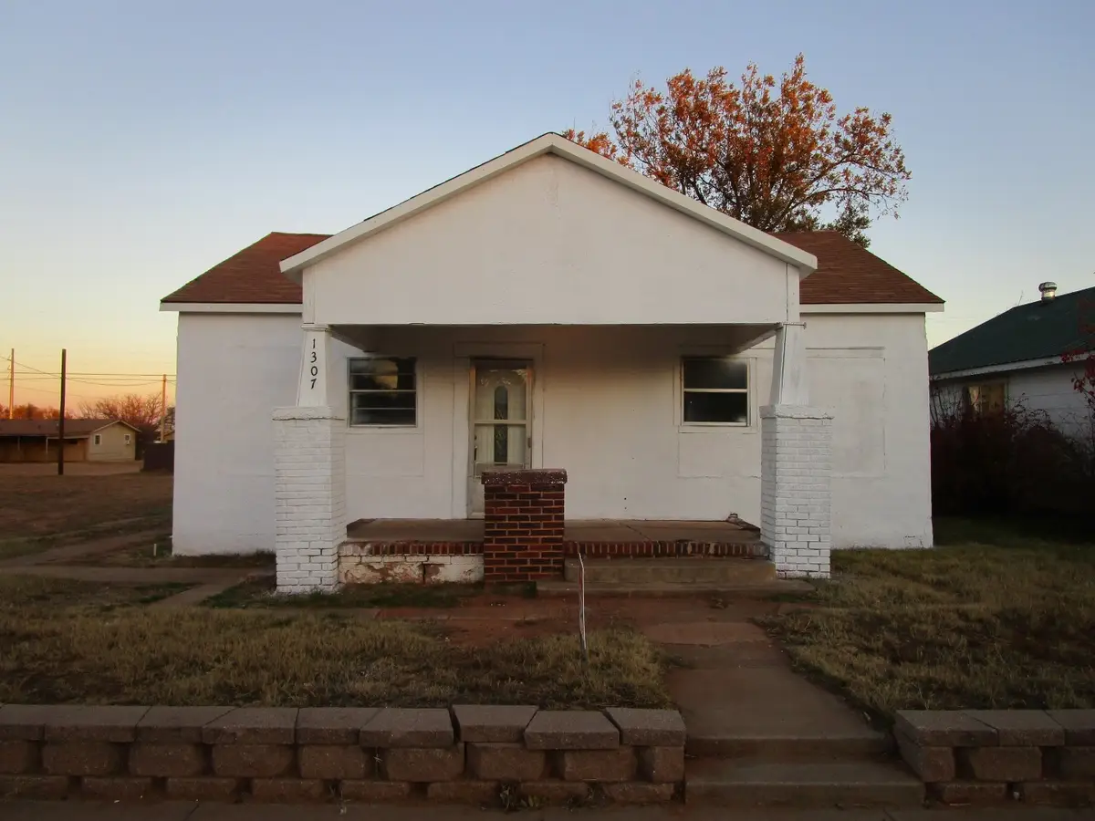 1307 9th Street, Paducah, TX 79248 - Image #1