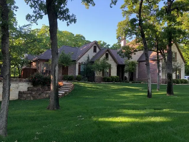 4770 Hidden Oaks Circle, Aubrey, TX 76227 - Image #1