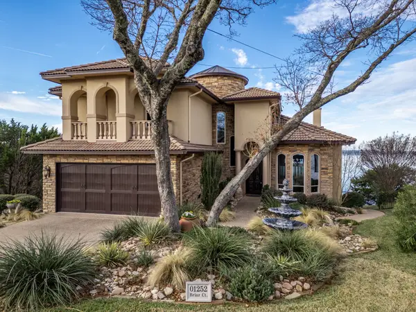 1252 Briar Court, Whitney, TX 76692