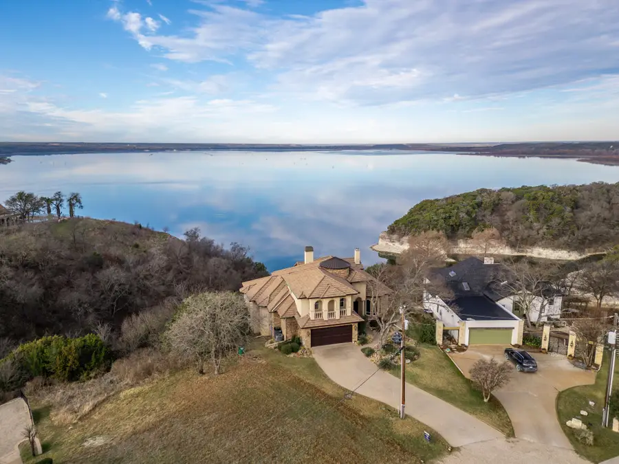 1252 Briar Court, Whitney, TX 76692 - Image #2