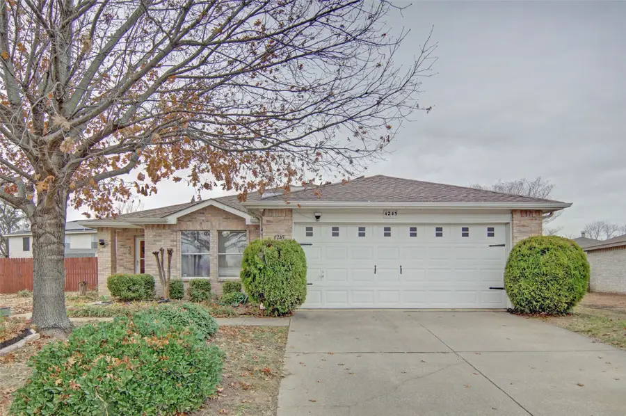 4245 Gray Fox Drive, Fort Worth, TX 76123 - Image #2