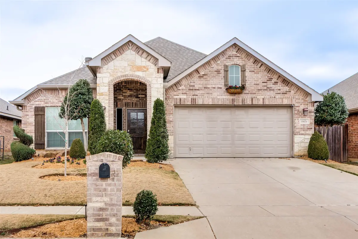 11824 Bellegrove Road, Burleson, TX 76028 - Image #1