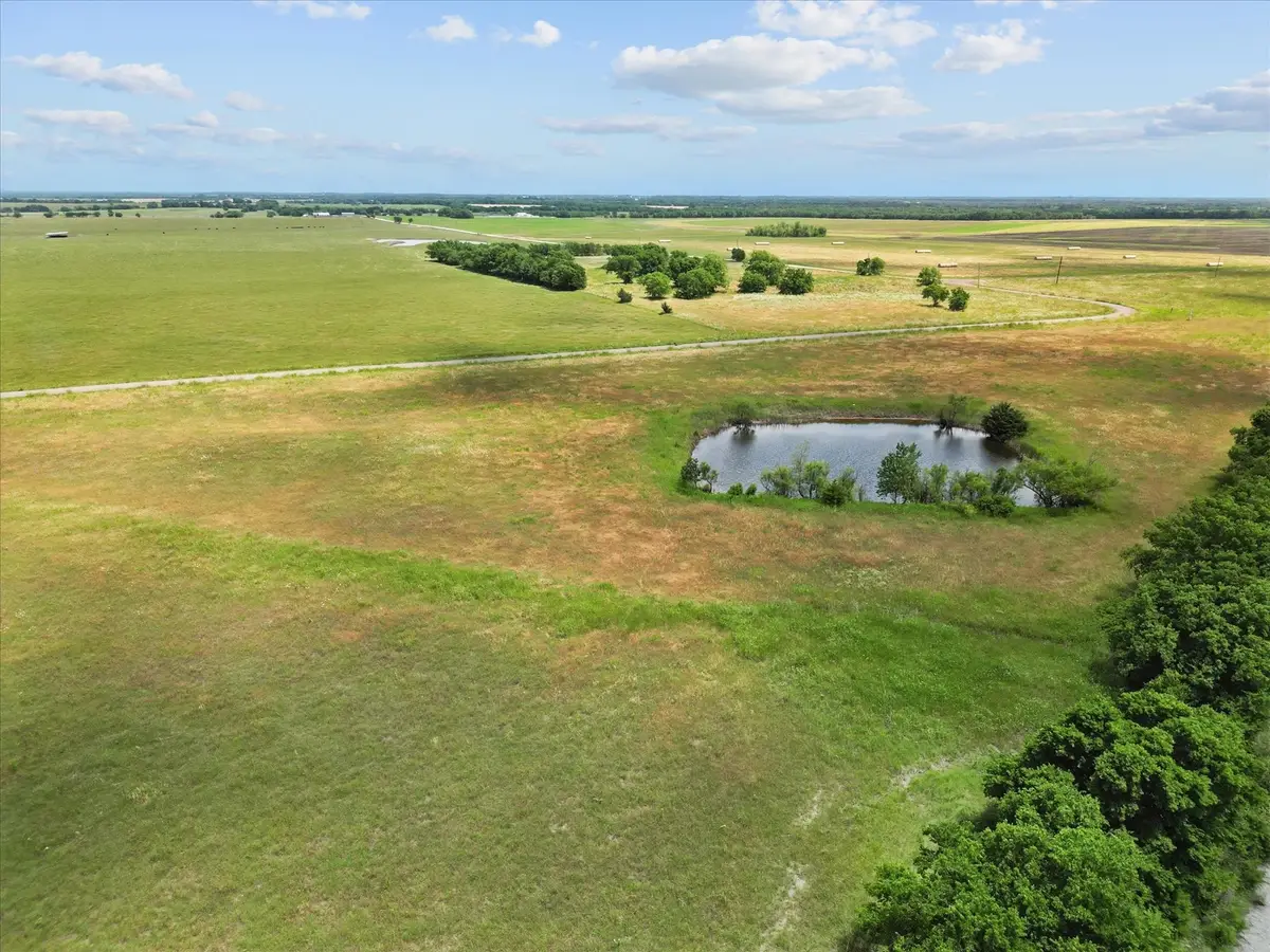 6482 County Road 1050, Celeste, TX 75423 - Image #1