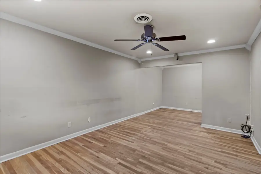 801 N 37th Street, Corsicana, TX 75110 - Image #2