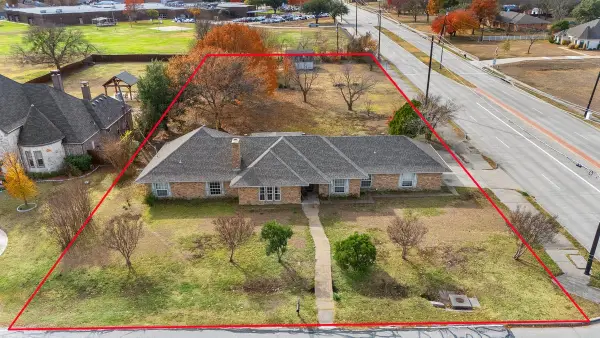 3002 Toler Road, Rowlett, TX 75089