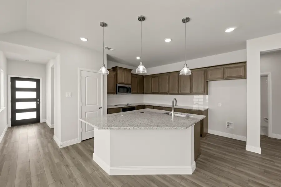 1640 Meadow Crest Drive, Aubrey, TX 76227 - Image #3