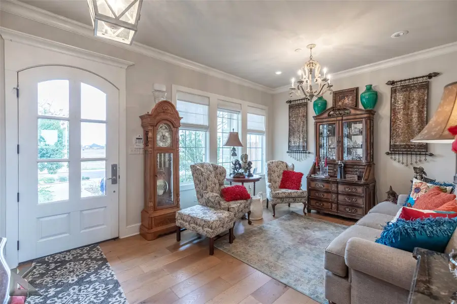 6725 Goodnight Loving Trail, Abilene, TX 79606 - Image #3