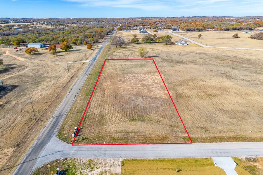 201 Sweetgrass Drive, Poolville, TX 76487 - Image #2