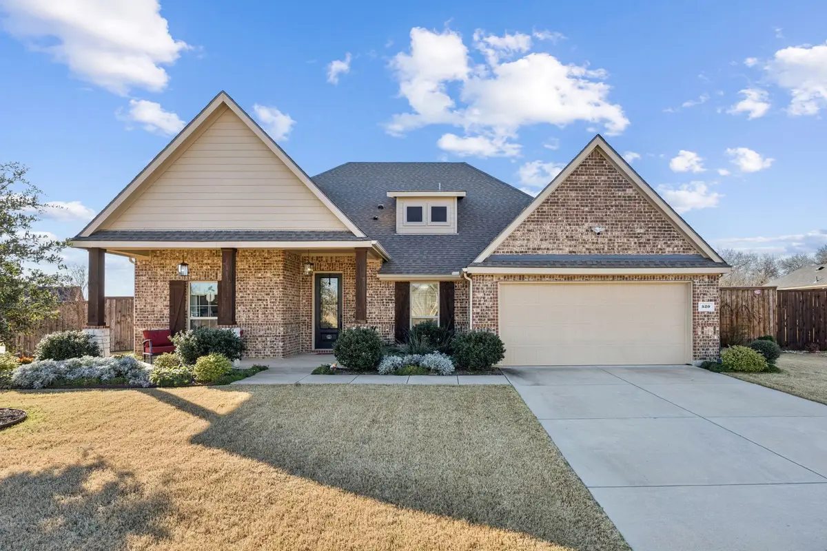 520 Winnetka Drive, Oak Point, TX 75068 - Image #1