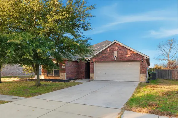 207 Commonwealth Circle, Waxahachie, TX 75165