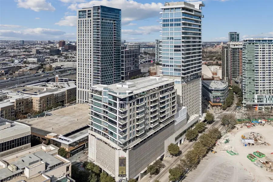 2408 Victory Park Lane #838, Dallas, TX 75219 - #2