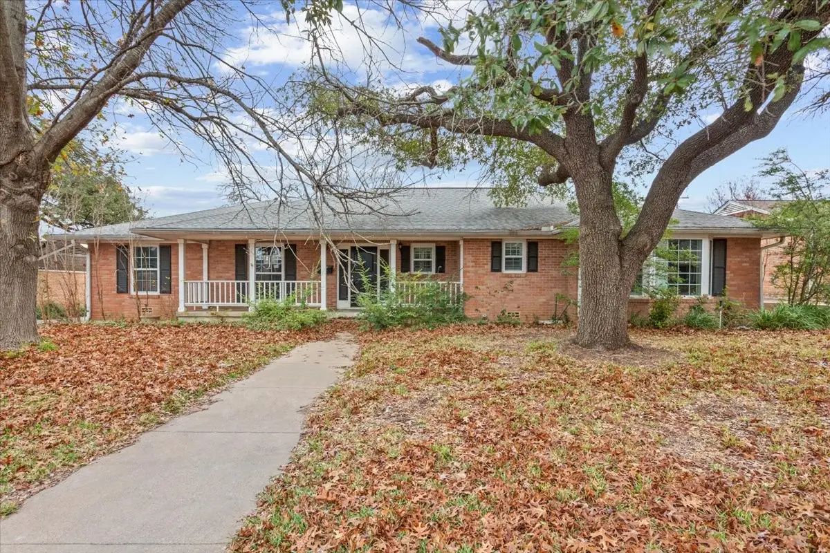 2917 Braemar Drive, Waco, TX 76710 - Image #1