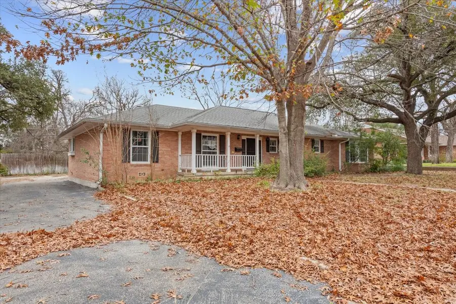 2917 Braemar Drive, Waco, TX 76710 - Image #2