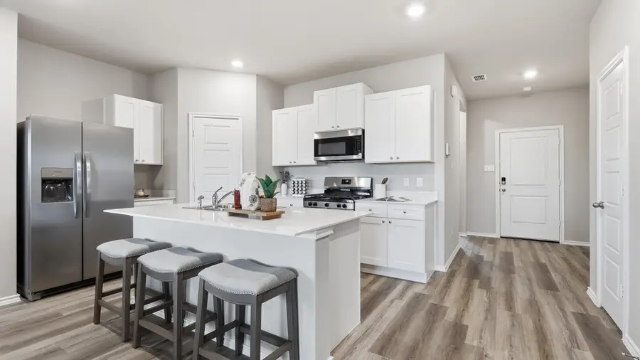 1732 Gillens Avenue, Fort Worth, TX 76140 - Image #2