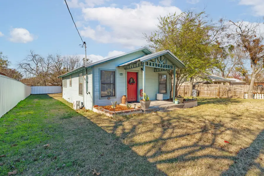 816 S Houston Street, De Leon, TX 76444 - Image #2