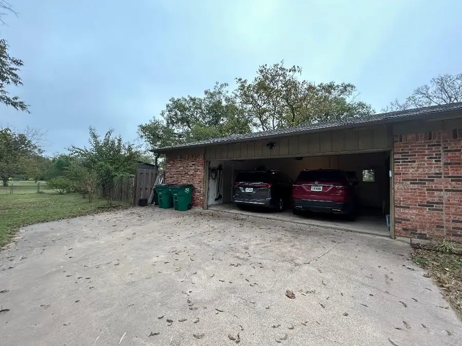 213 Southwest Drive, Clyde, TX 79510 - Image #2