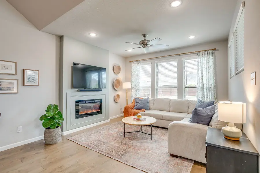 317 Ember Circle, Waxahachie, TX 75165 - Image #3