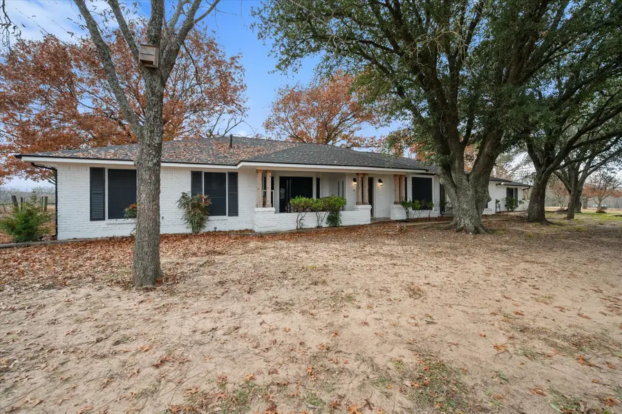 9926 NW County Road 1390, Blooming Grove, TX 76626 - Image #2