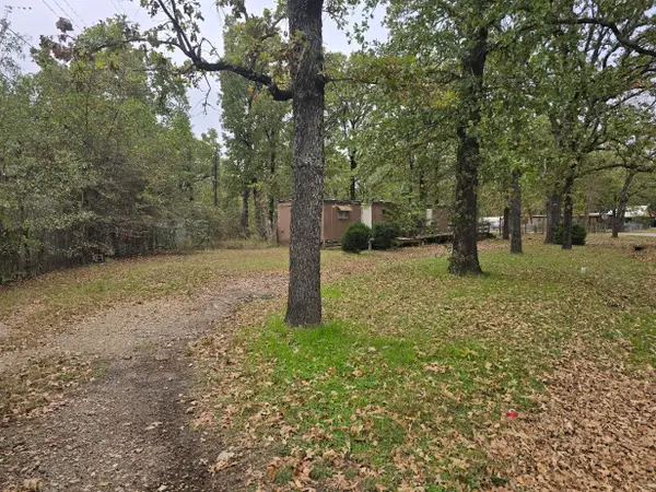 103 Pine Bloom Boulevard, Gun Barrel City, TX 75156