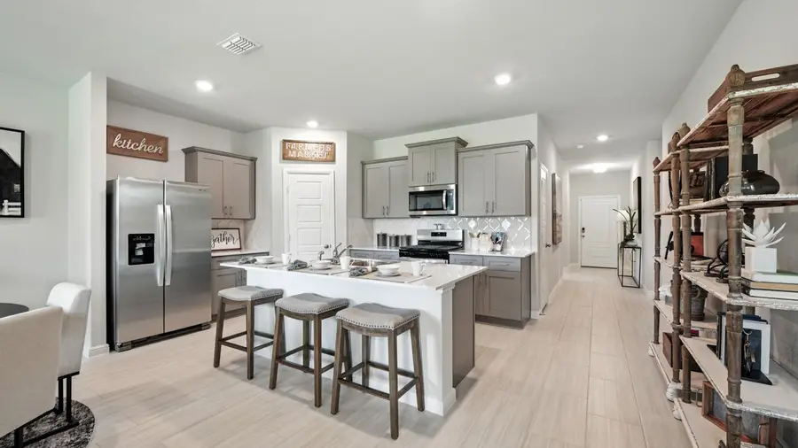 557 Pendleton Avenue, Keene, TX 76059 - Image #3