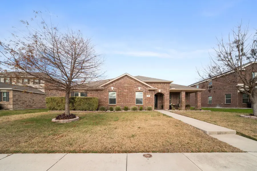 705 Jewelflower Drive, Desoto, TX 75115 - Image #2