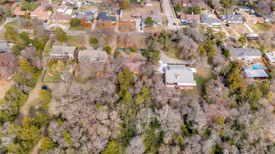 3014 Gladiolus Lane, Dallas, TX 75233 - Image #2