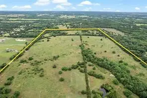 207 Possom Trot Hollow Road, Whitewright, TX 75491 - #1
