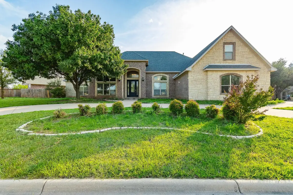 1207 Saddle Lakes Drive, Abilene, TX 79602 - Image #1