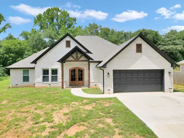 518 Johnson Road, Winona, TX 75792