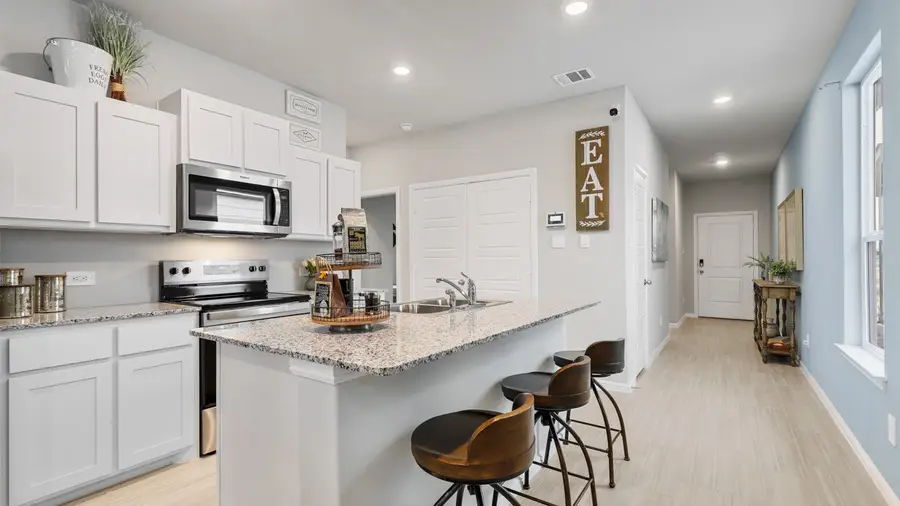 3033 Maple Orchard Lane, Fort Worth, TX 76140 - Image #3