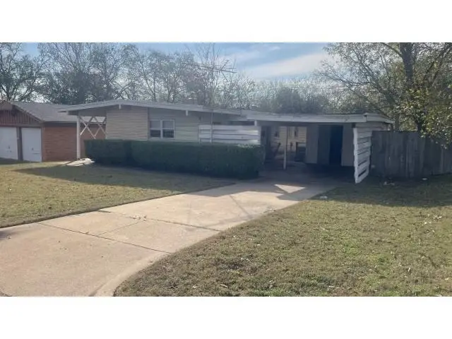 2713 Cordone Street, Fort Worth, TX 76133 - Image #3