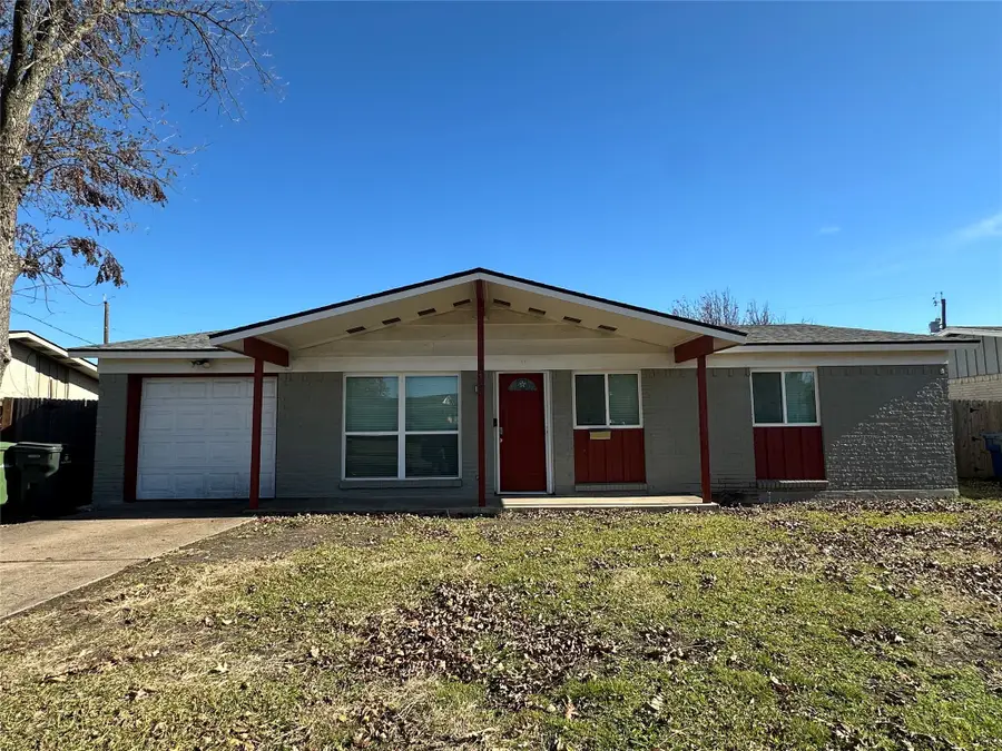 918 Eden Crest Drive, Garland, TX 75042 - Image #2