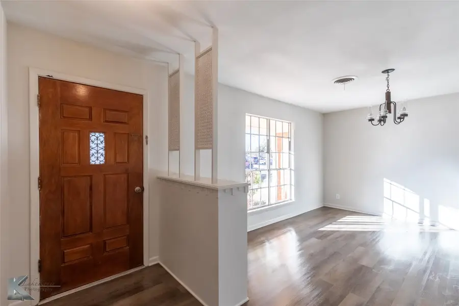 2509 Woodridge Drive, Abilene, TX 79605 - Image #2