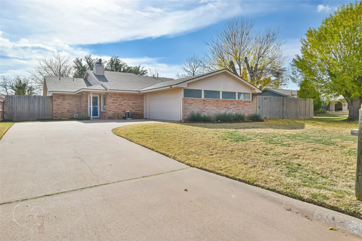 3025 Countryside Drive, Abilene, TX 79606 - Image #1
