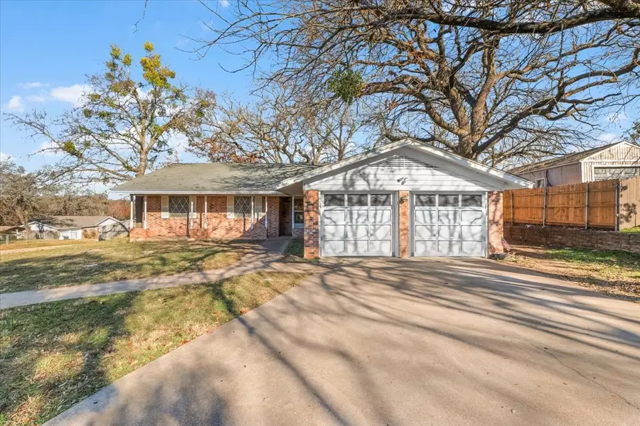 601 State Street, Weatherford, TX 76086 - Image #2