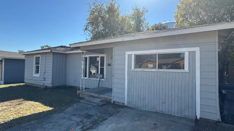 4248 Bertha Avenue, Fort Worth, TX 76105 - Image #3