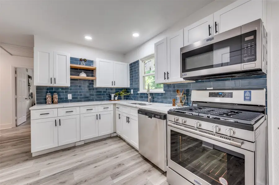 909 Lexington Drive, Irving, TX 75061 - Image #2