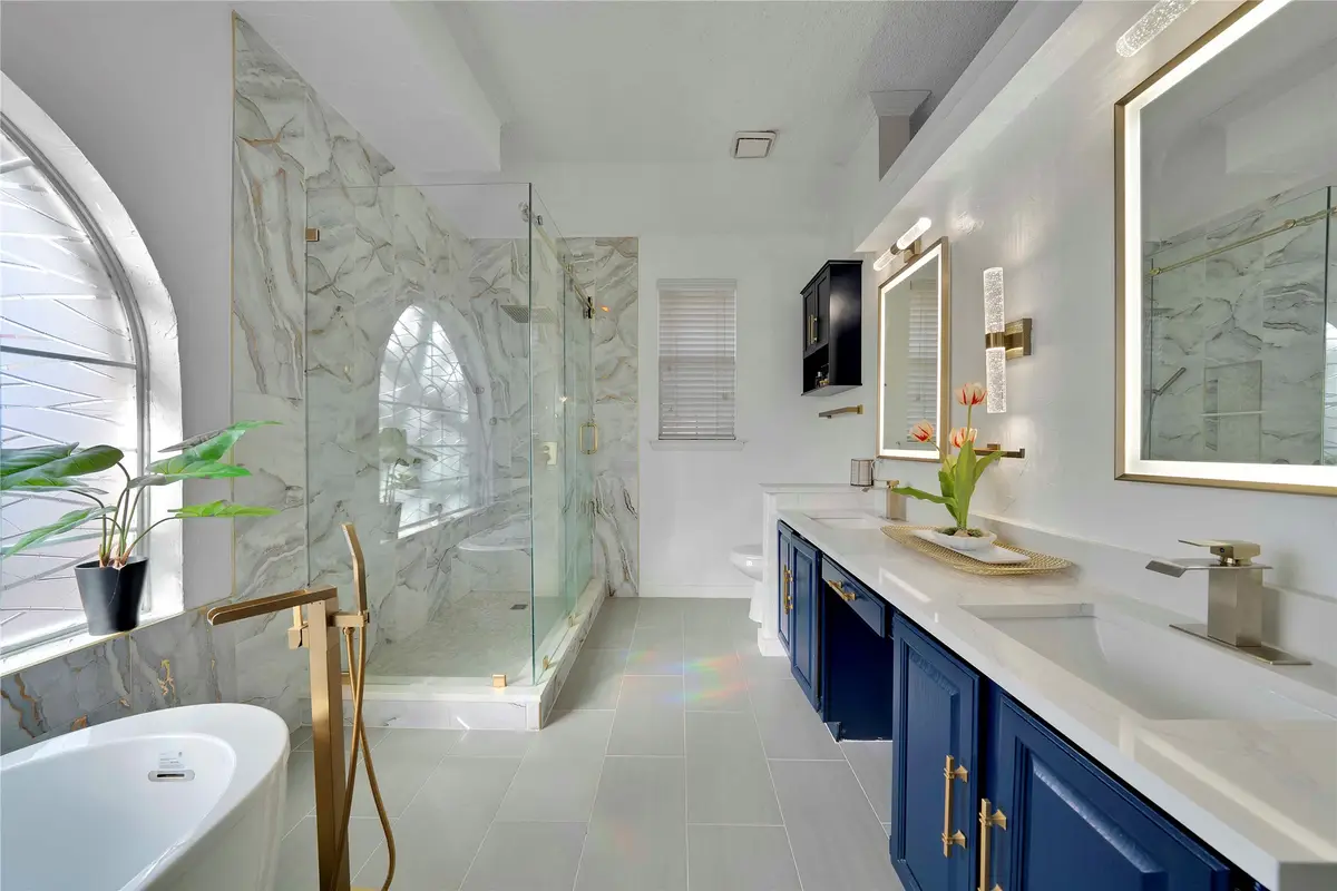 9352 Riverwalk Lane, Irving, TX 75063 - Image #1